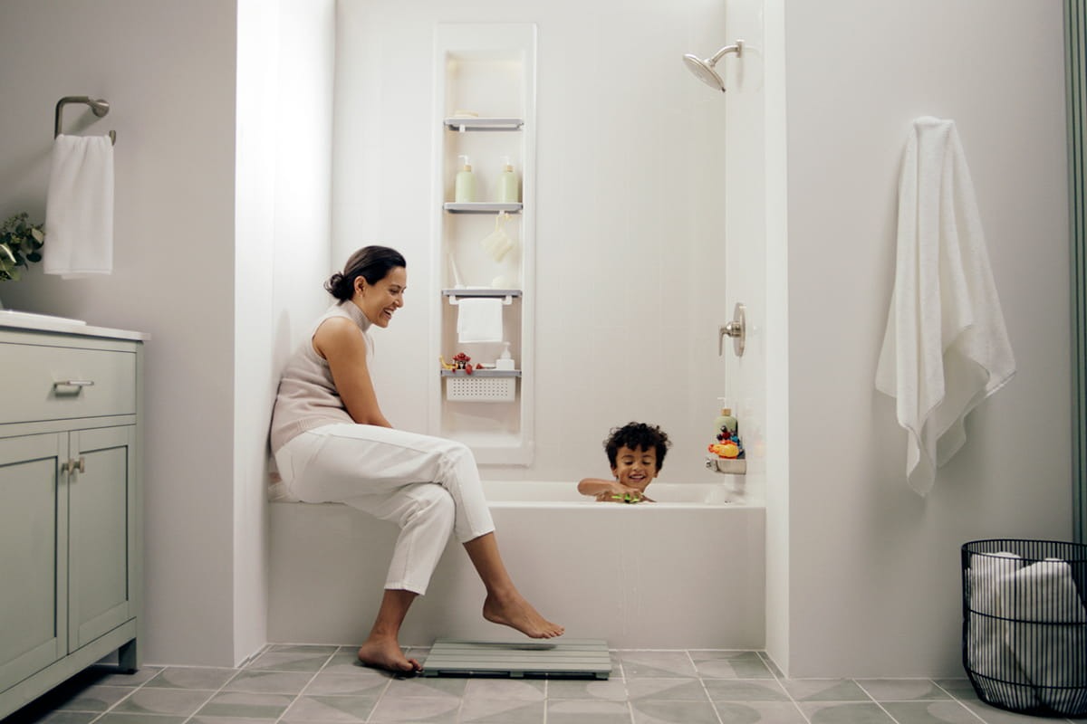 Choosing Between a Wet Room Shower and a Traditional Shower