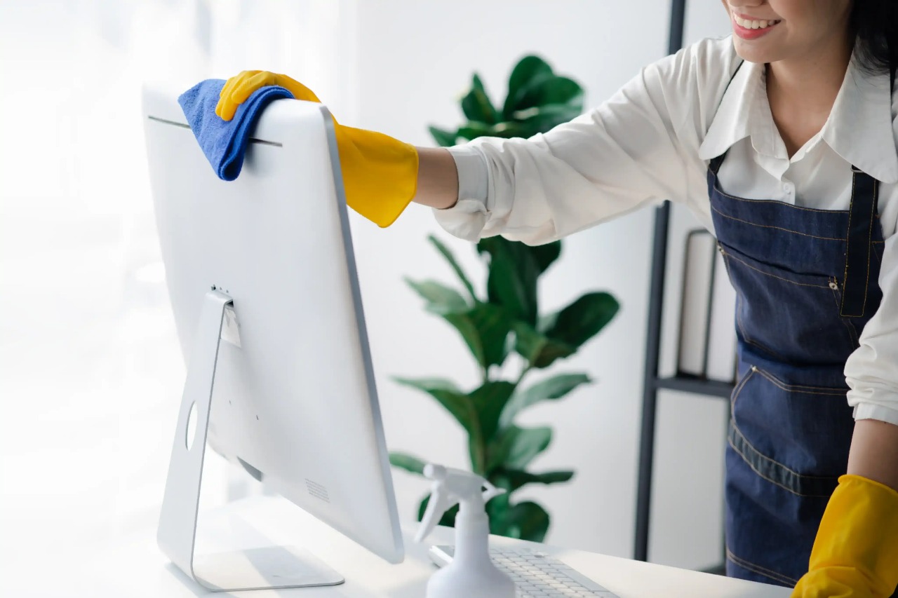 Comprehensive Cleaning Services Near Me for Busy Homes